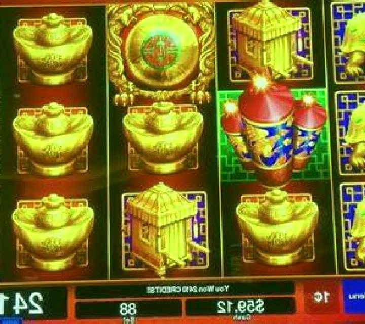 Coin Berserk slot game