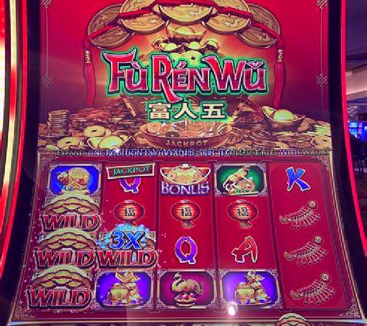 Golden Gills slot