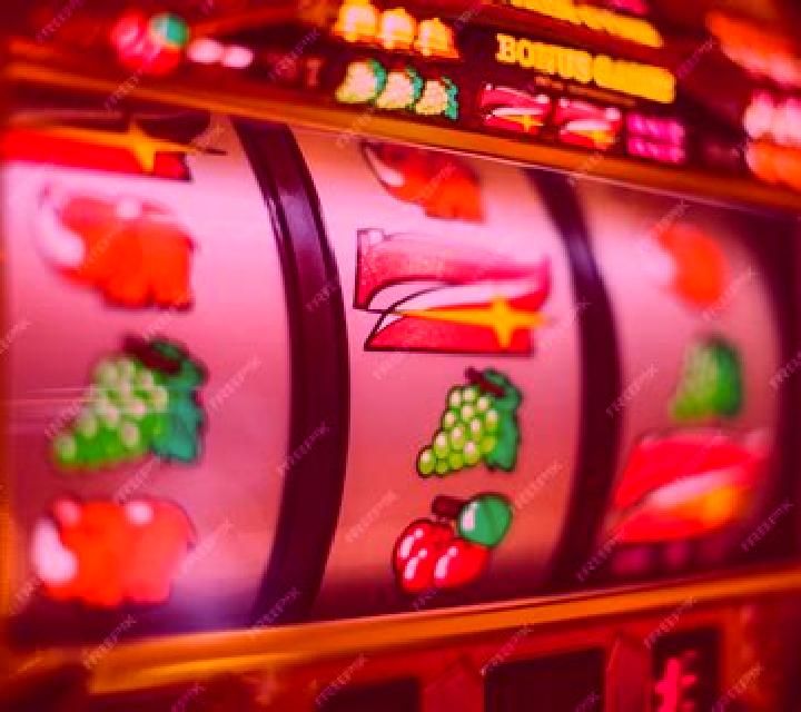 Luminous Rich (Pull Tabs) online slot