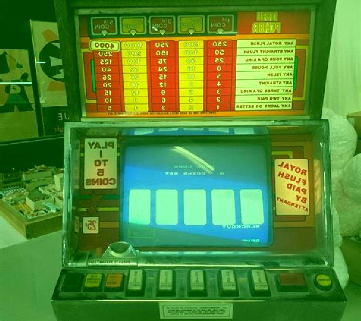Royal Joker Slots slot